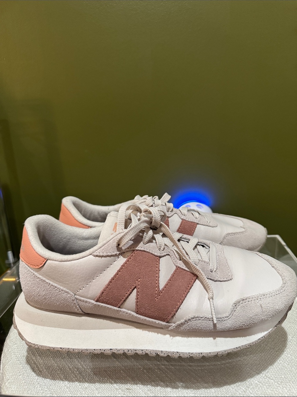 New Balance 237 Women's Cream and Dusty Pink Retro Runner Sneakers